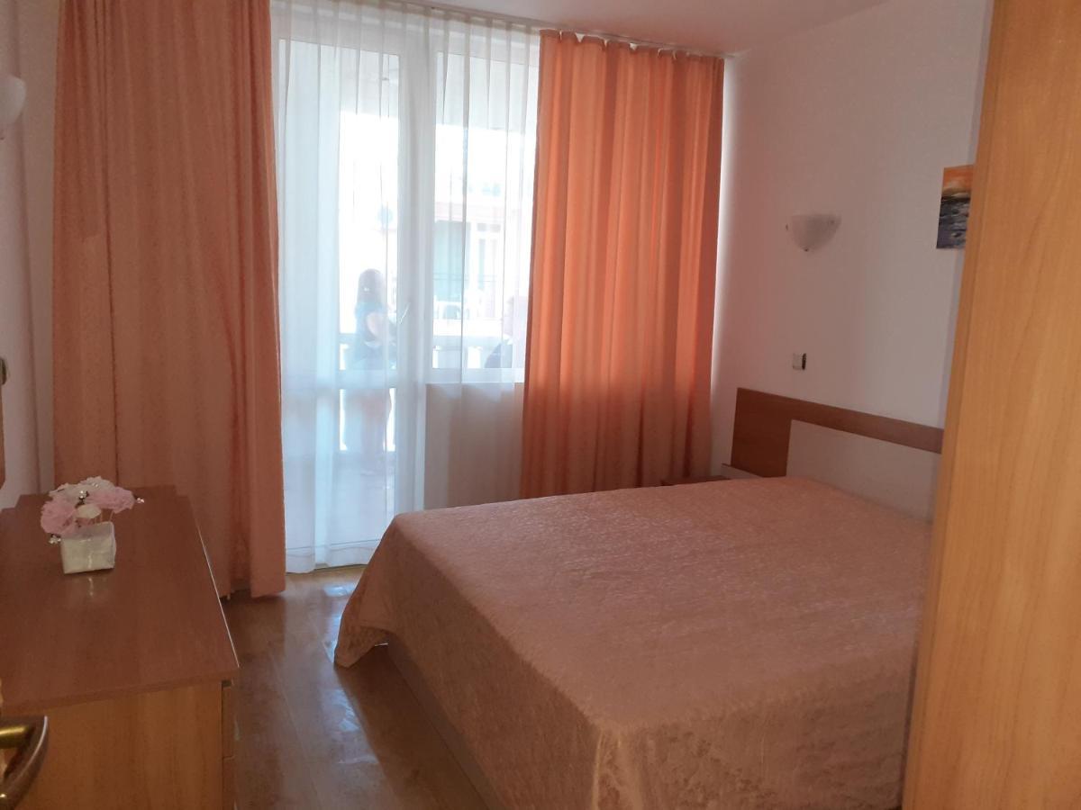 Апартамент Полюси 1 Sunny Beach Exterior photo
